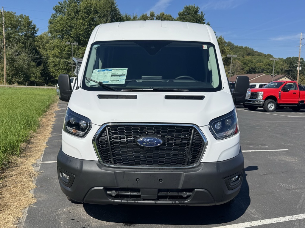 2025 Ford Transit Base Image 3 of 36