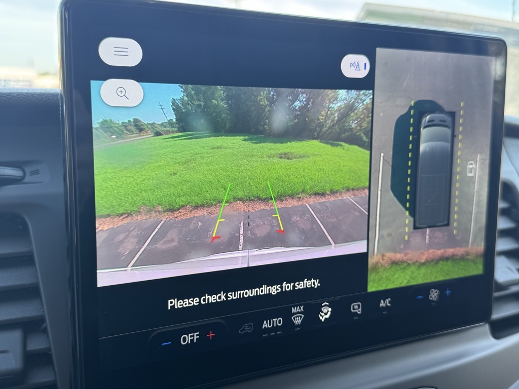 2025 Ford Transit Base Image 24 of 36