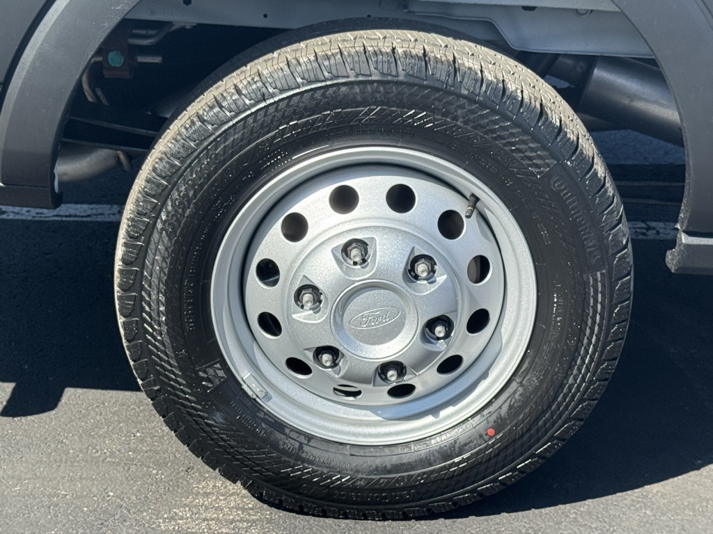 2025 Ford Transit Base Image 10 of 36