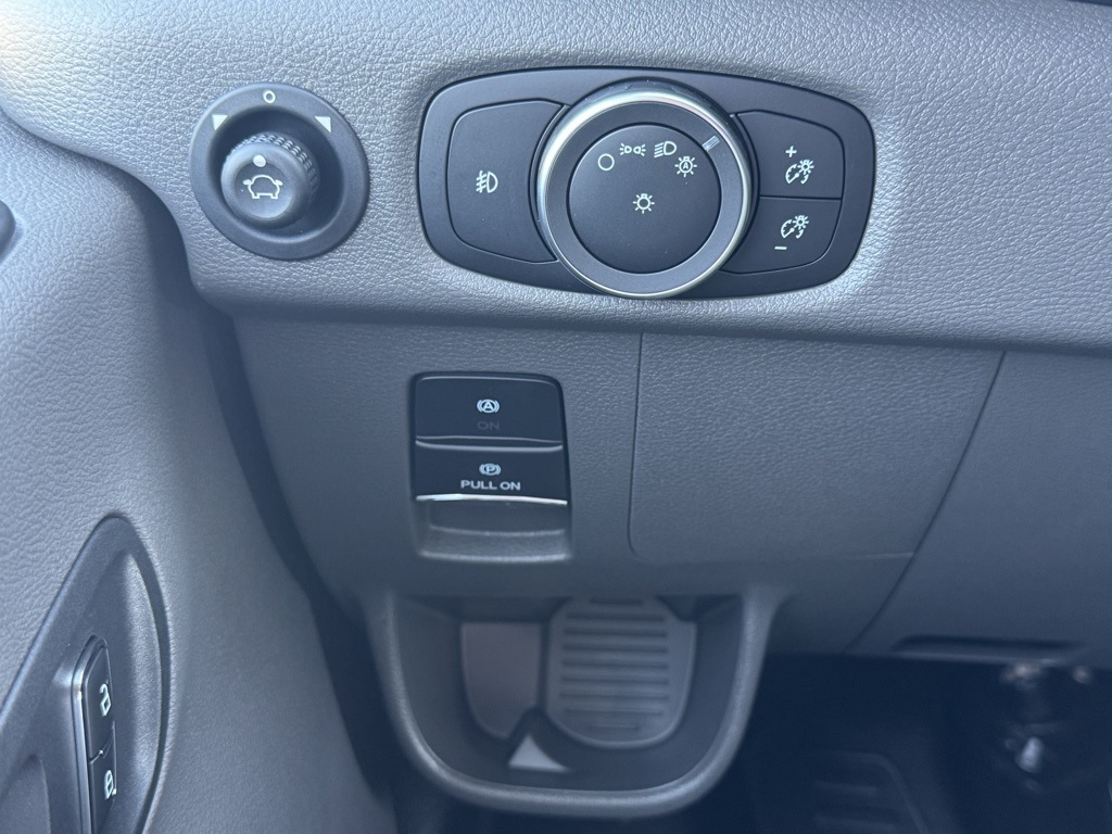 2025 Ford Transit Base Image 31 of 36