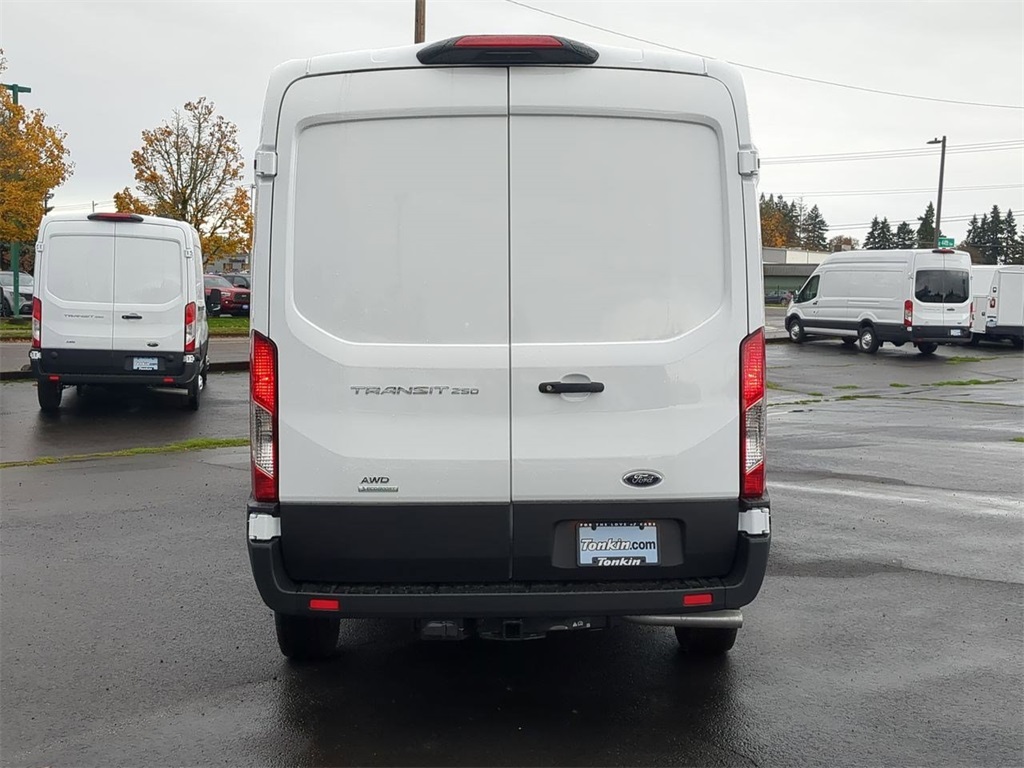 2025 Ford Transit Base Image 6 of 32