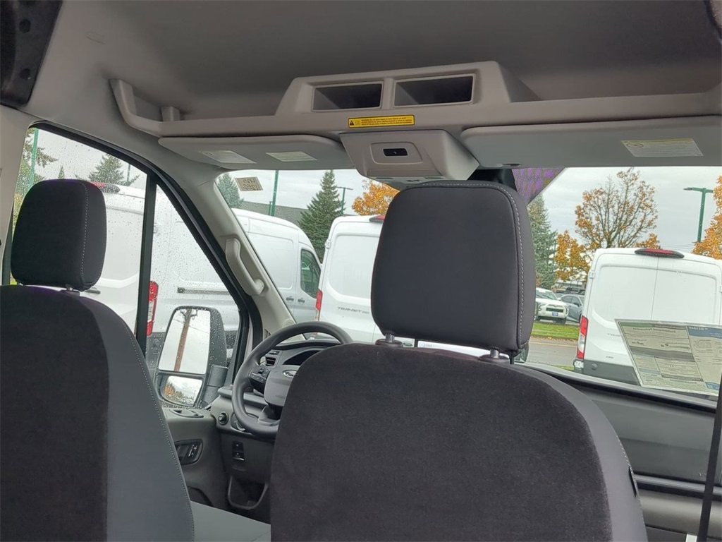 2025 Ford Transit Base Image 15 of 32
