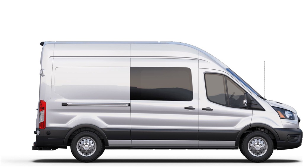2025 Ford Transit Base Image 3 of 7