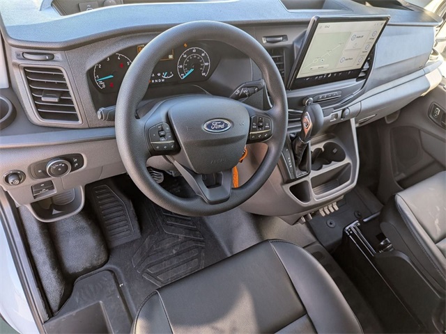2025 Ford Transit Base Image 12 of 22