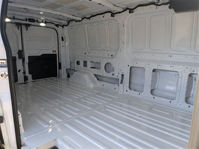 2025 Ford Transit Base Image 10 of 22