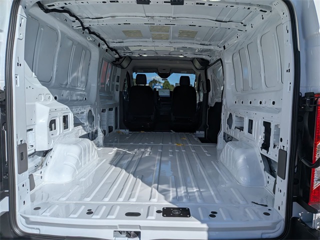 2025 Ford Transit Base Image 9 of 22