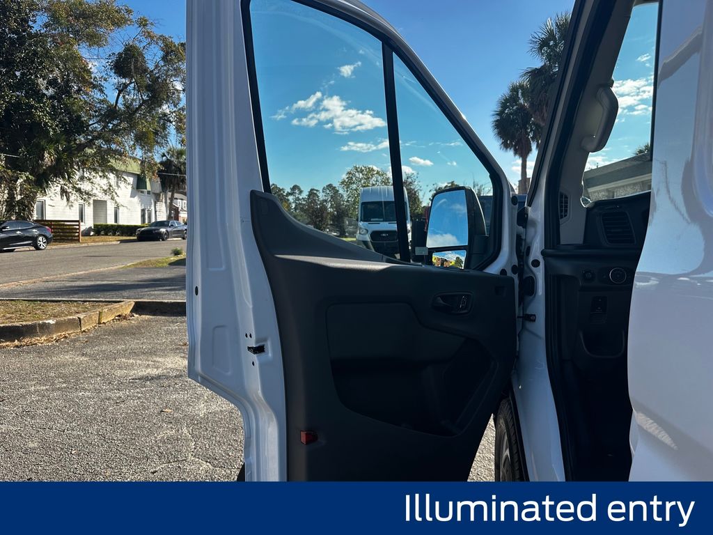 2025 Ford Transit Base Image 22 of 51