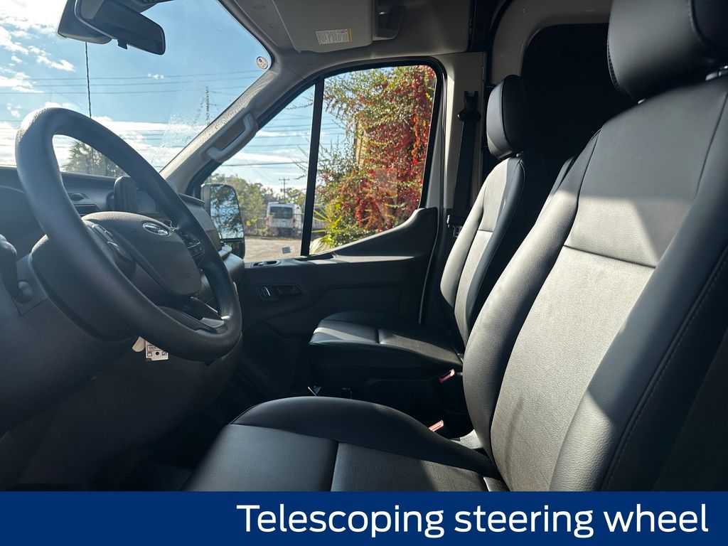 2025 Ford Transit Base Image 19 of 51