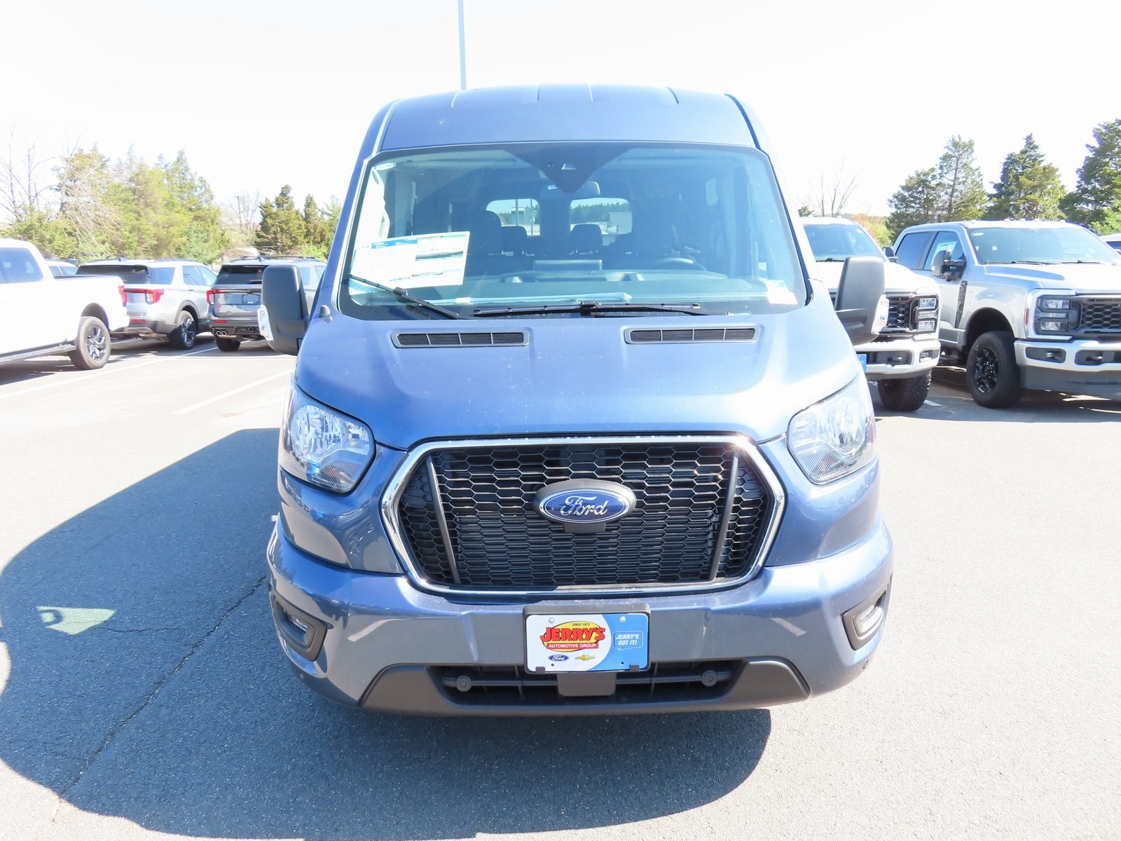 Vehicle image 3 of 22