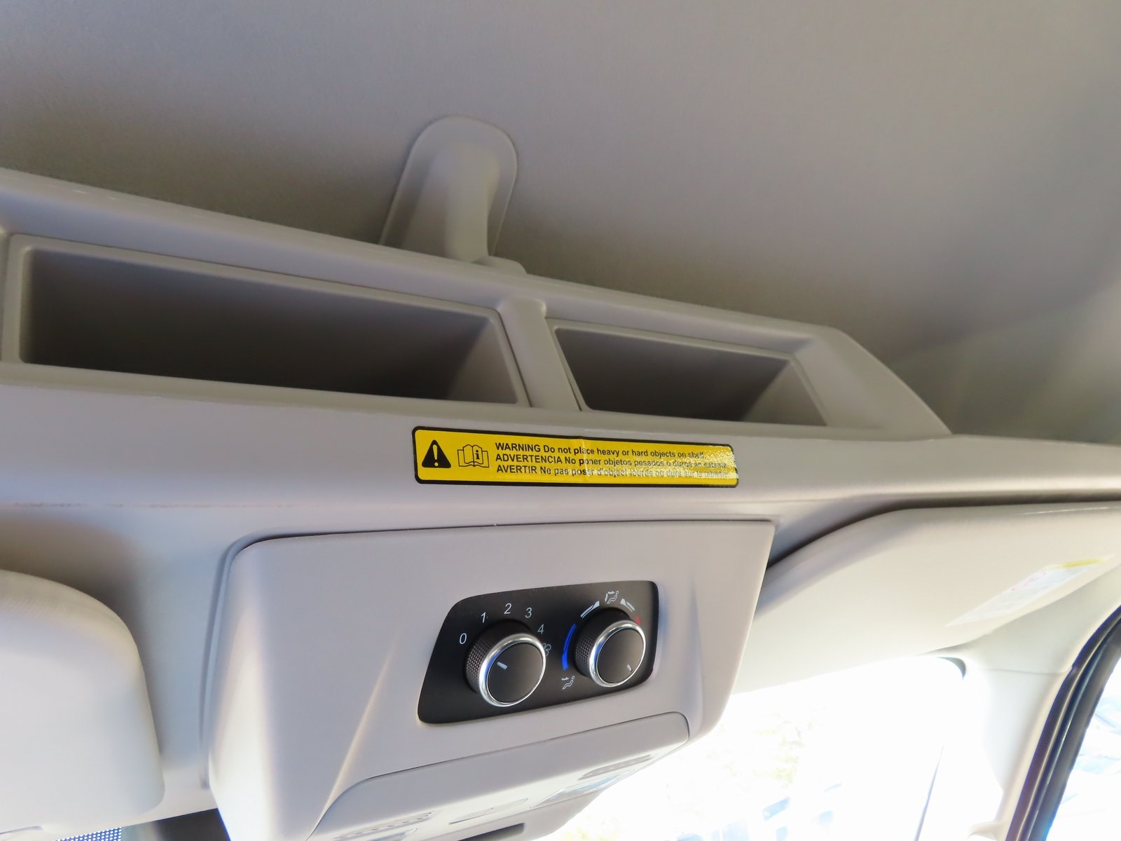 Vehicle image 20 of 22
