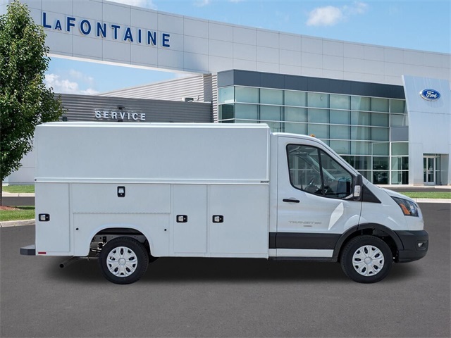 2025 Ford Transit Base Image 5 of 64