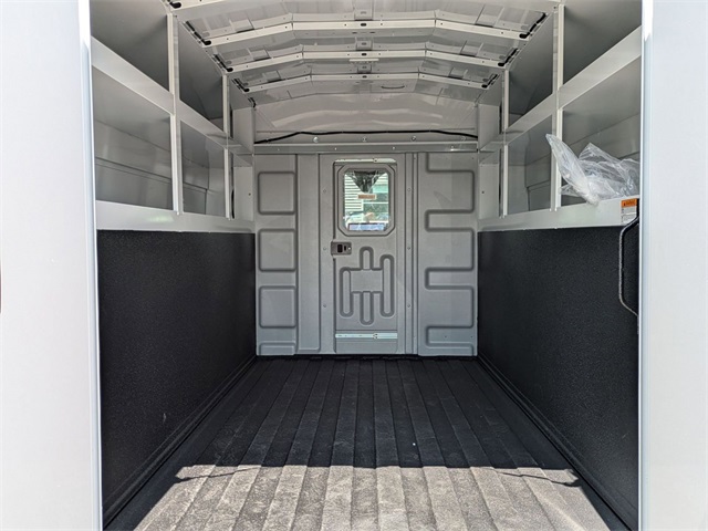 2025 Ford Transit Base Image 16 of 64