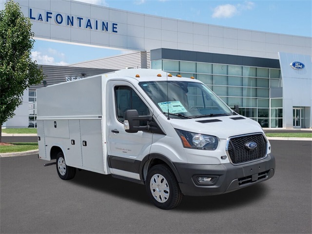 2025 Ford Transit Base Image 3 of 64