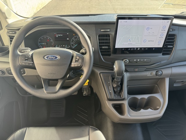 2025 Ford Transit Base Image 21 of 35
