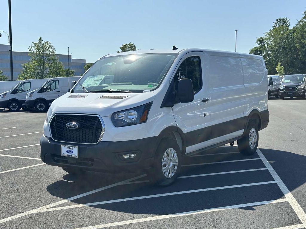 2025 Ford Transit Base Image 1 of 20