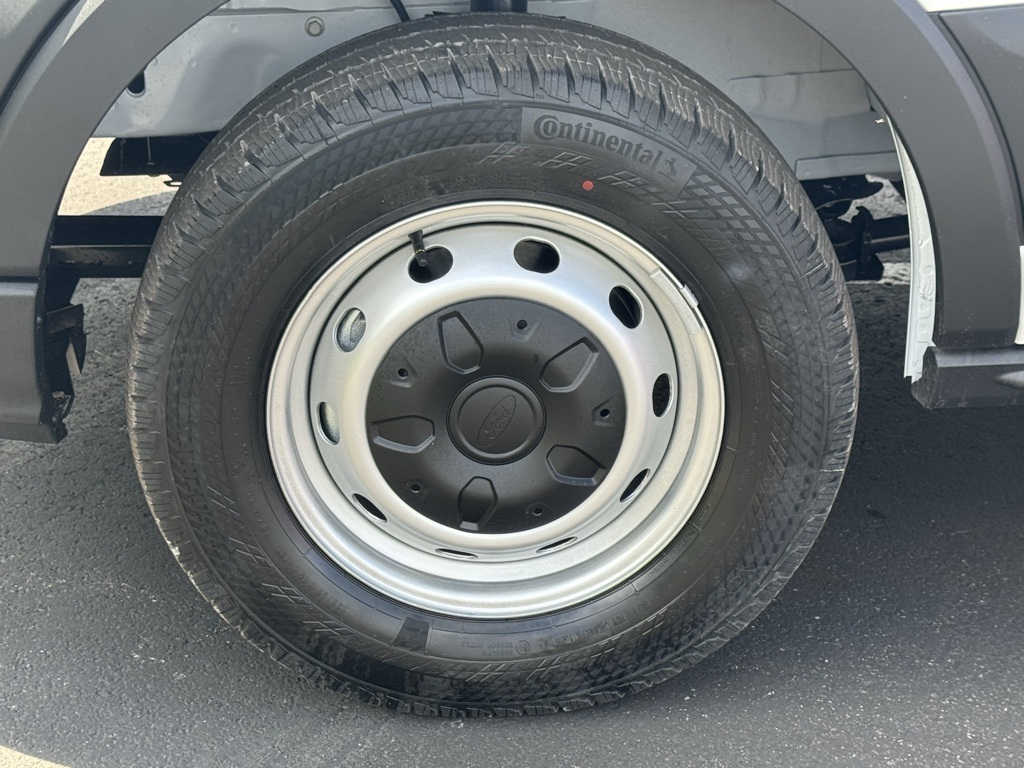 2025 Ford Transit Base Image 11 of 37