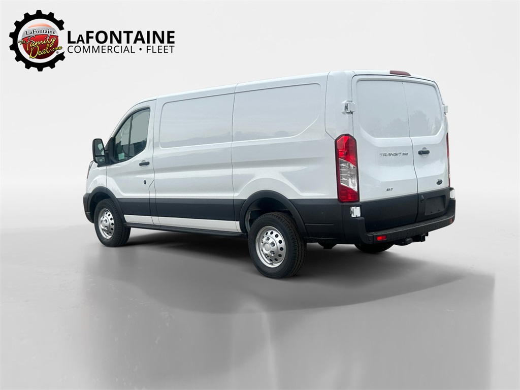2025 Ford Transit Base Image 7 of 21