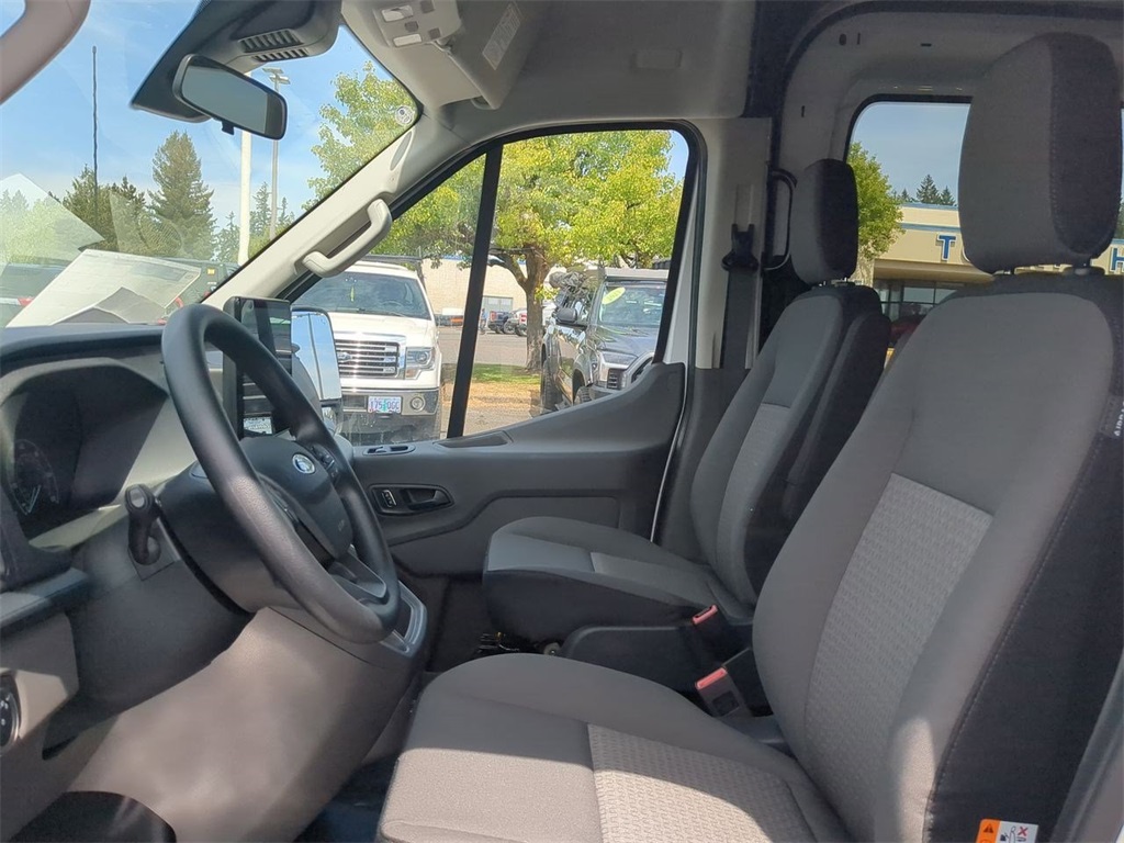 2025 Ford Transit Base Image 12 of 31