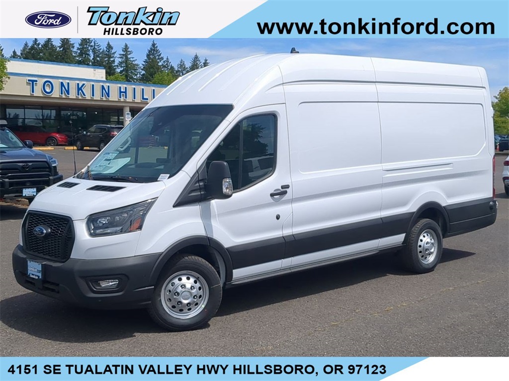 2025 Ford Transit Base Image 1 of 31