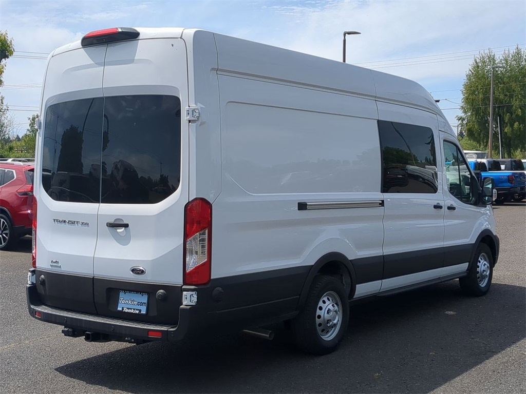 2025 Ford Transit Base Image 5 of 31