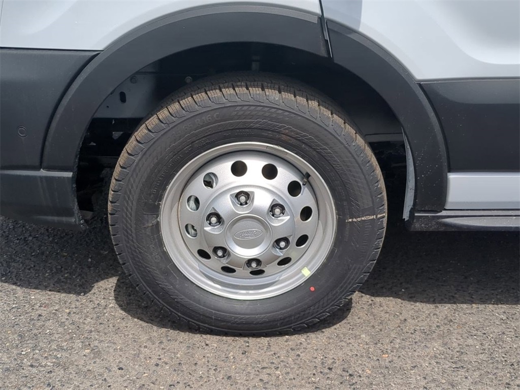 2025 Ford Transit Base Image 30 of 31