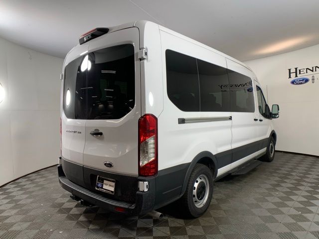 2025 Ford Transit XL Image 4 of 38