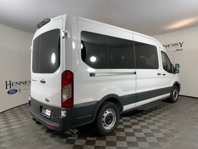 2025 Ford Transit XL Image 5 of 38