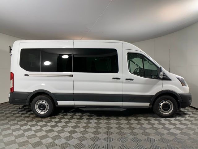 2025 Ford Transit XL Image 3 of 38