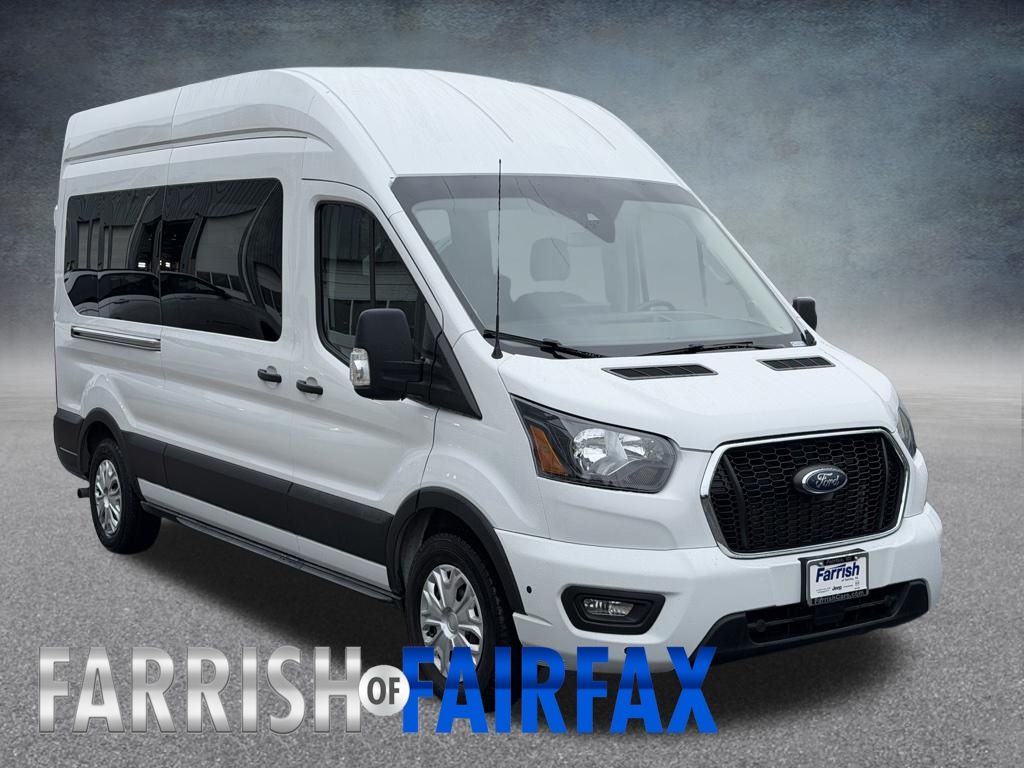 2025 Ford Transit XLT Image 2 of 26