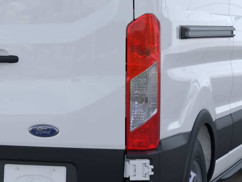 2025 Ford Transit Base Image 15 of 21