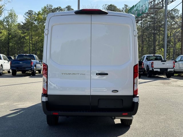 Vehicle image 5 of 25