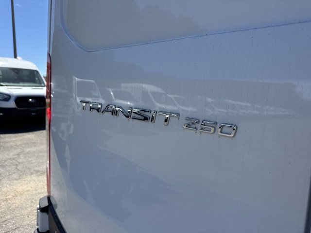 Vehicle image 30 of 31