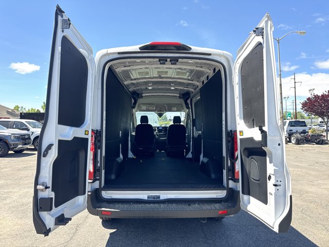 Vehicle image 29 of 31