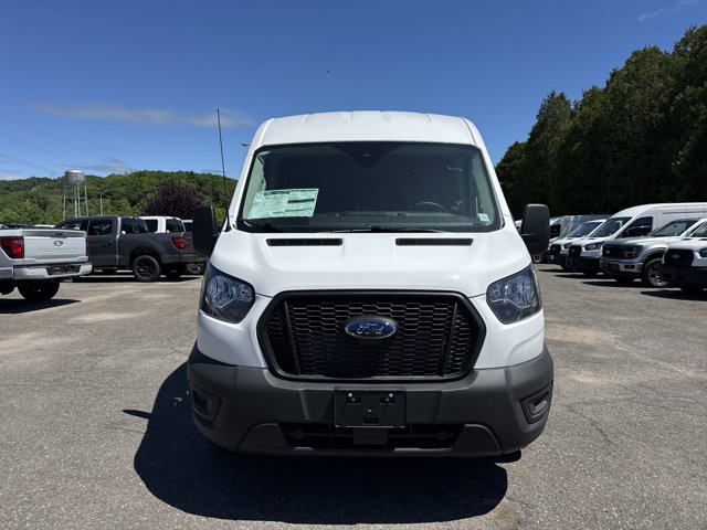 Vehicle image 2 of 31