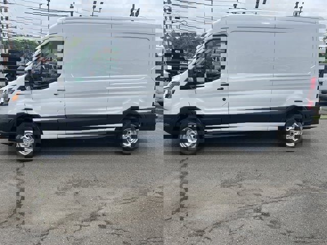 Vehicle image 5 of 13