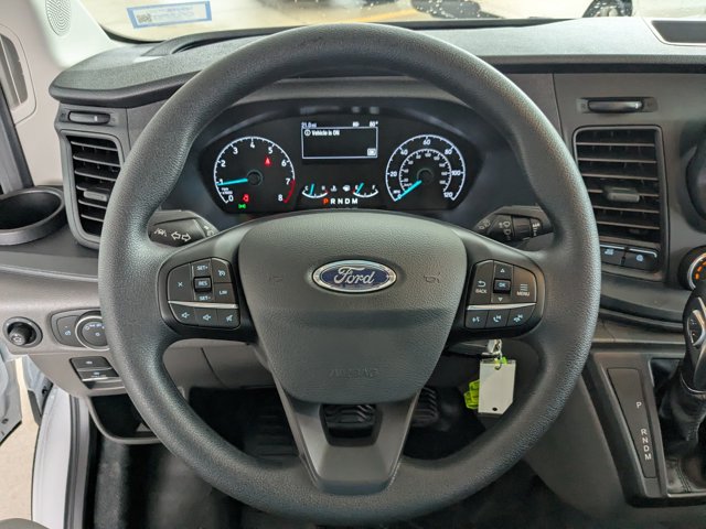 2025 Ford Transit Base Image 17 of 23