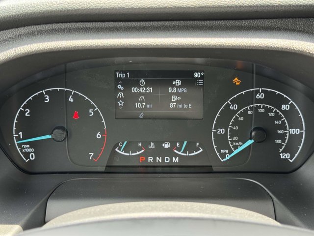 Vehicle image 17 of 33