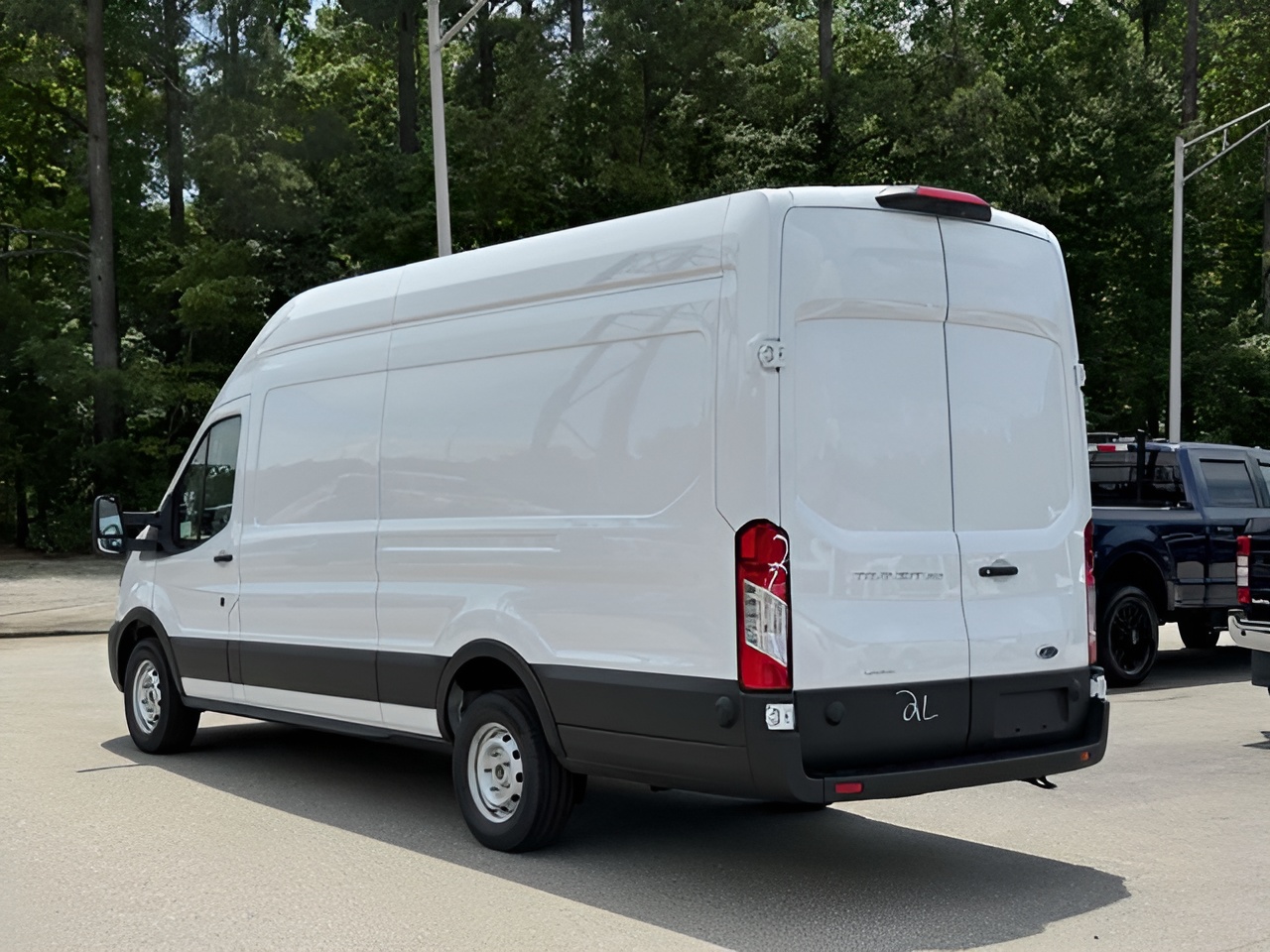Vehicle image 33 of 33