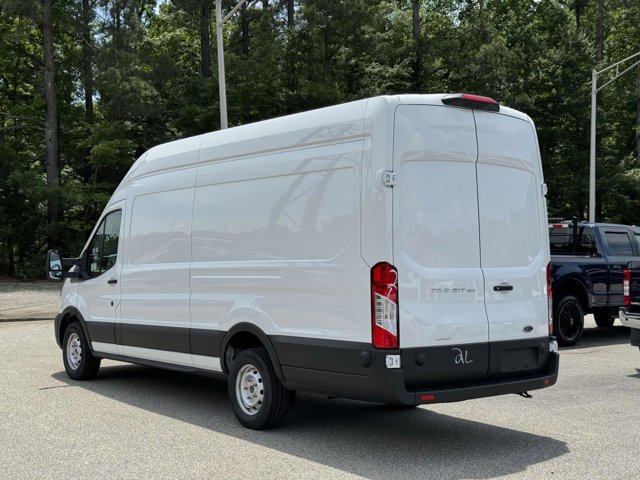 Vehicle image 6 of 33