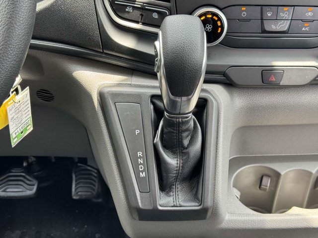 Vehicle image 12 of 33