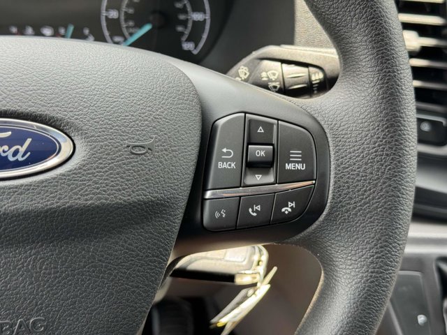 Vehicle image 16 of 33