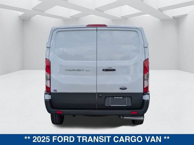 2025 Ford Transit Base Image 7 of 29