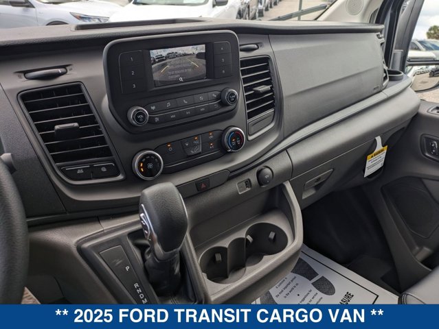 2025 Ford Transit Base Image 26 of 29