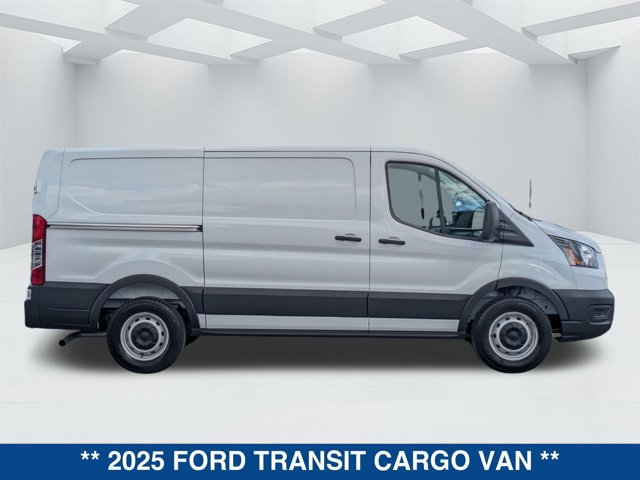 2025 Ford Transit Base Image 5 of 29
