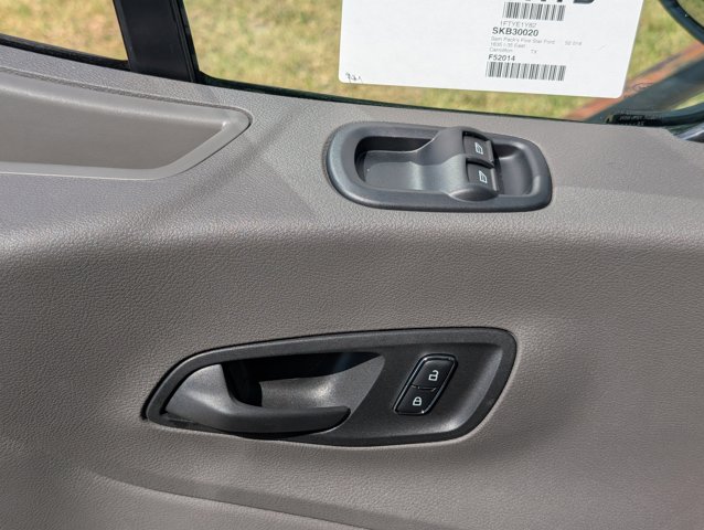 2025 Ford Transit Base Image 22 of 26
