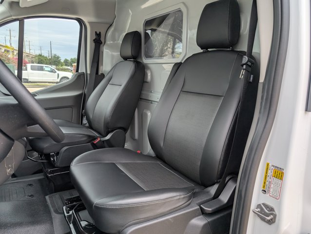 2025 Ford Transit Base Image 10 of 24