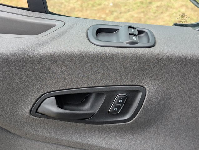 2025 Ford Transit Base Image 22 of 24