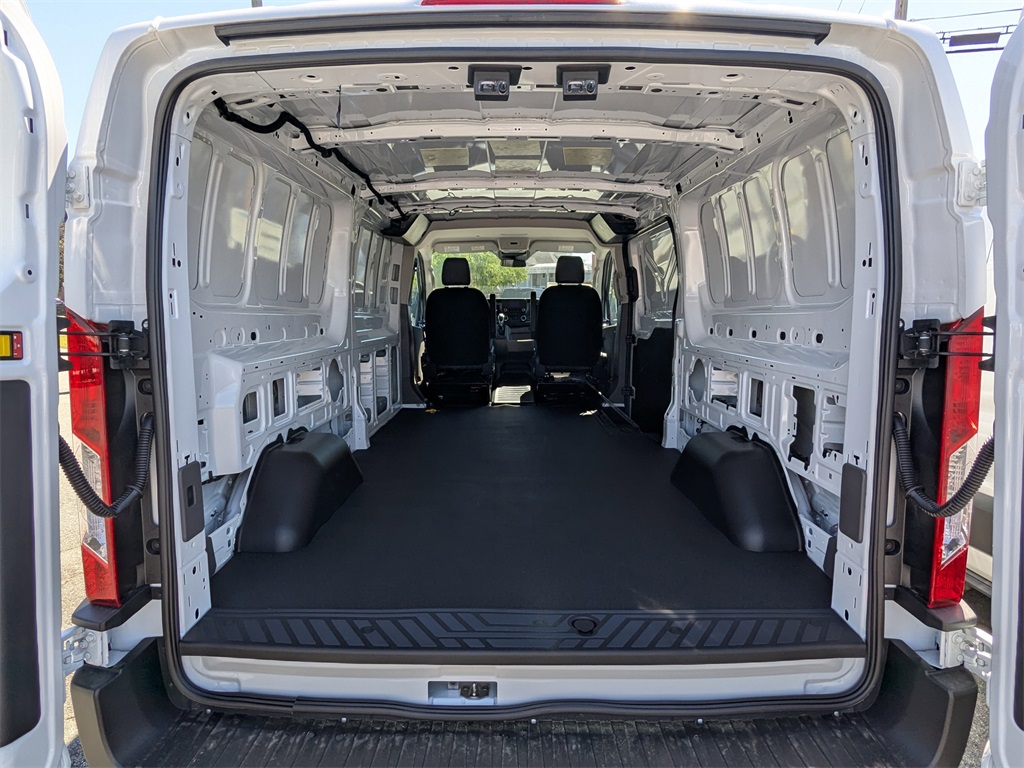2025 Ford Transit Base Image 13 of 26