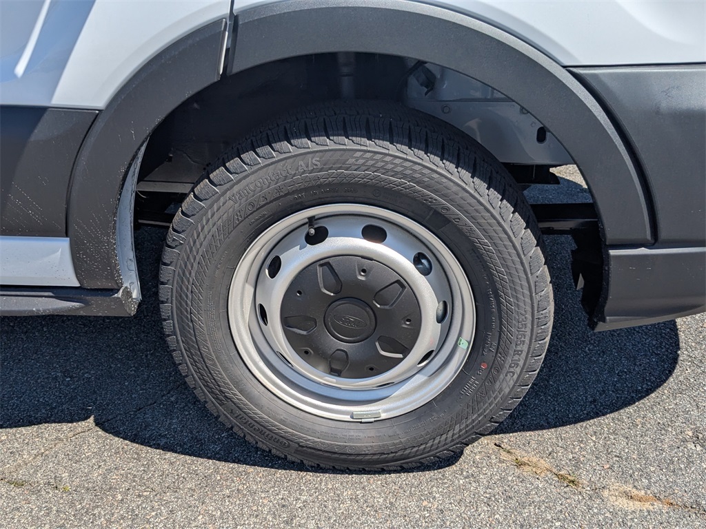 2025 Ford Transit Base Image 11 of 26