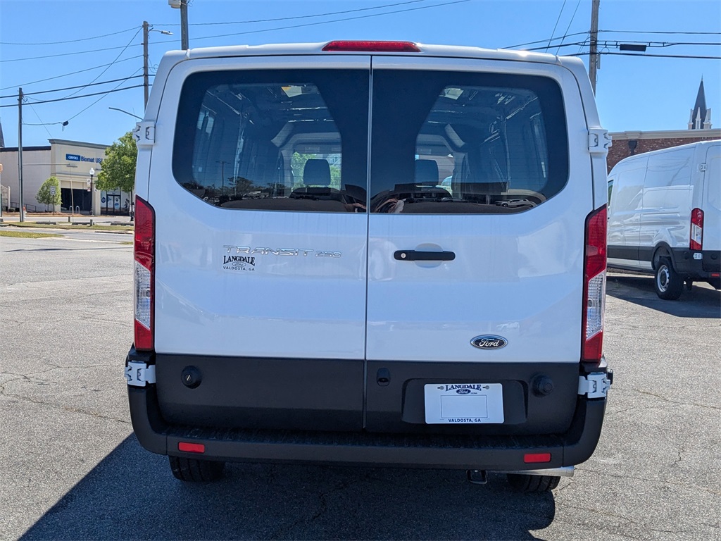 2025 Ford Transit Base Image 7 of 26